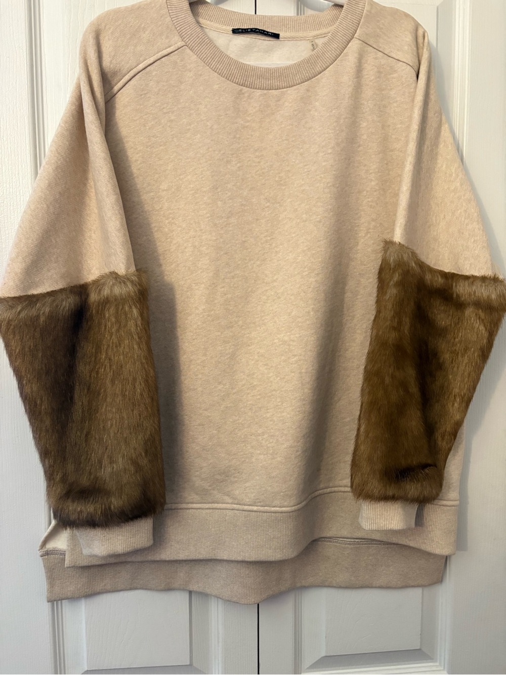Elie Tahari Beige Crewneck Sweatshirt with Brown Faux Fur Sleeves